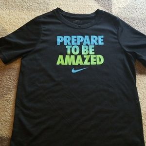 Boys PREPARE TO BE AMAZED Nike active shirt